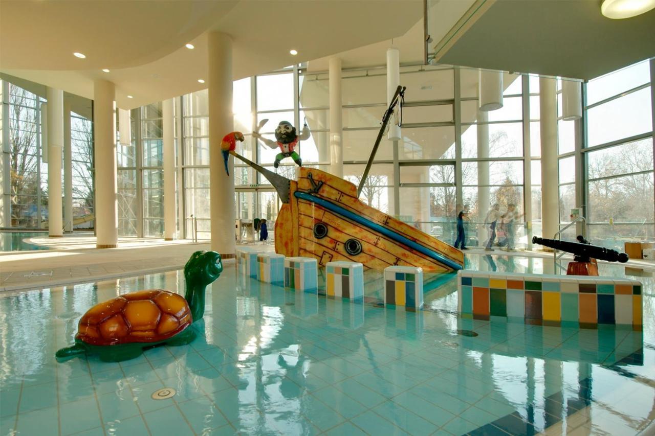 Holiday In Jula Exterior foto